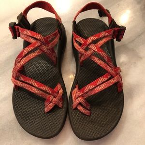 Chaco women’s sandals - size 8. EUC